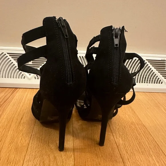 Women’s black tall heels size 9.5 - Picture 4 of 11